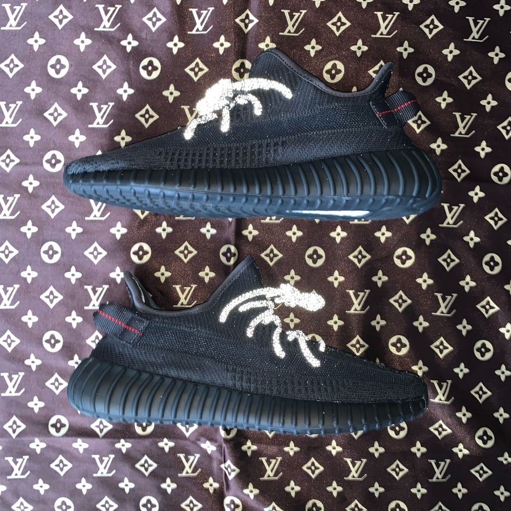 Adidas Yeezy Boost 350 V2 Black Non-Reflective